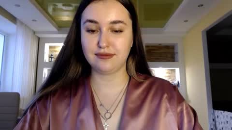 Snapshot of sea_cocktail chatting on 12/23/24, 12:19 Elizabeth  online show from 12/23/24, 12:19