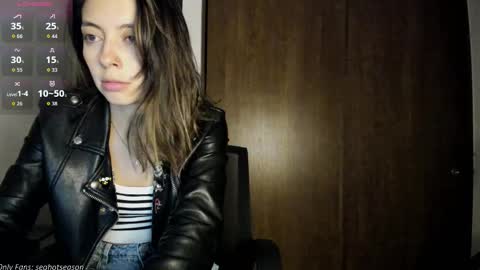 Snapshot of seahotseason chatting on 09/13/25, 11:26 Aria Independent model online show from 09/13/25, 11:26