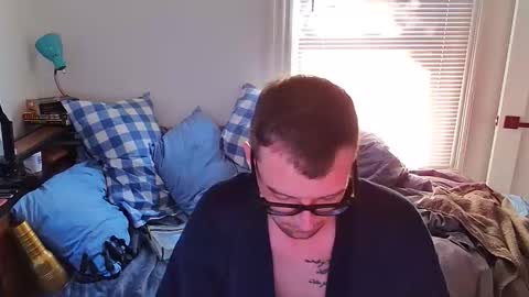 Snapshot of seamusshameless chatting on 06/03/26, 11:21 Seamus online show from 06/03/26, 11:21