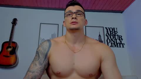 Snapshot of sean_carrera69 chatting on 01/10/25, 11:29 Sean Carrera online show from 01/10/25, 11:29