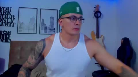 Sean Carrera online show from 11/18/25, 02:28