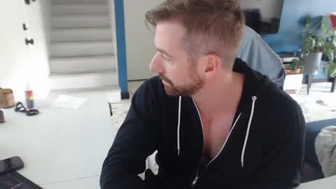 Sean Blue online show from 11/20/25, 05:45