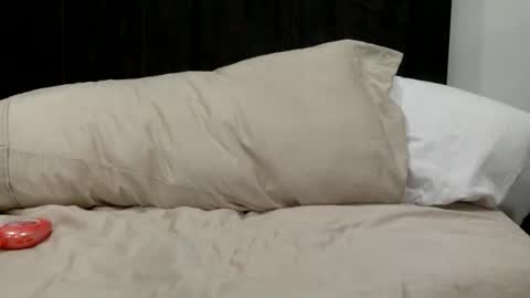 dick online show from 12/17/25, 05:24