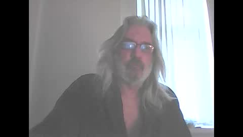 Snapshot of seantheflyer chatting on 03/02/25, 10:14 seantheflyer online show from 03/02/25, 10:14