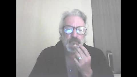 Snapshot of seantheflyer chatting on 09/12/25, 12:55 seantheflyer online show from 09/12/25, 12:55