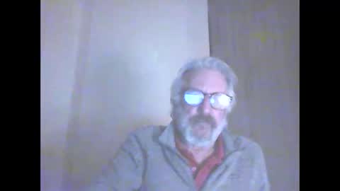 Snapshot of seantheflyer chatting on 09/16/25, 08:32 seantheflyer online show from 09/16/25, 08:32