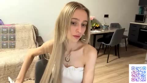 Kate online show from 04/23/26, 07:38