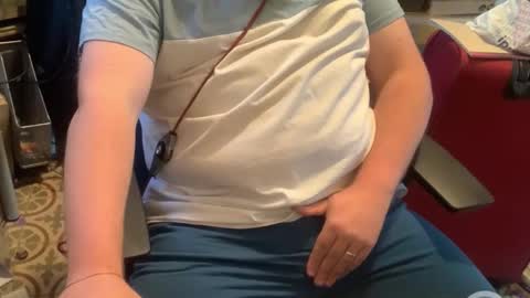 Snapshot of seathrough chatting on 09/10/25, 06:46 Falco J online show from 09/10/25, 06:46