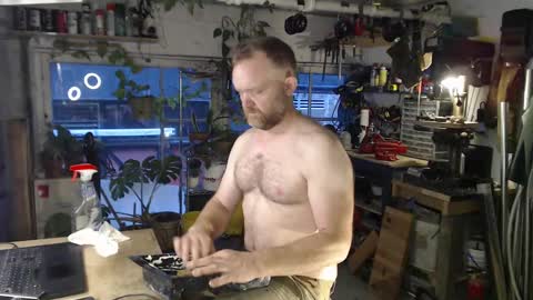 Seattlemanwhore online show from 09/11/25, 02:28