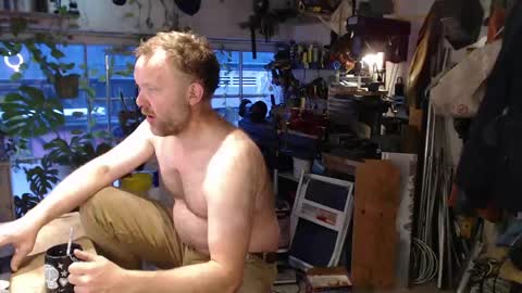 Snapshot of seattlemanwhore chatting on 05/27/26, 02:03 Seattlemanwhore online show from 05/27/26, 02:03