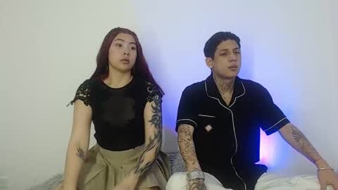  CAMILA Y SEBASTIAN online show from 11/24/25, 05:18