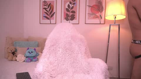 Sebastian Alvarez online show from 06/07/26, 01:37