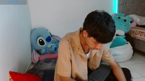 Snapshot of sebas_fire4 chatting on 04/02/26, 01:58 sebas_fire4 online show from 04/02/26, 01:58