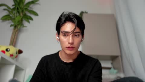 sebastian online show from 01/10/25, 10:15