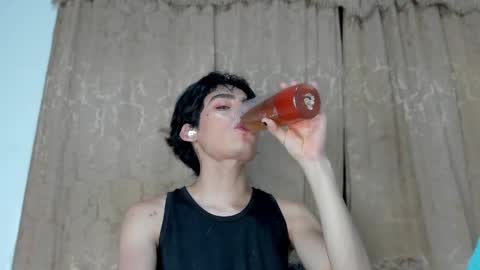 sebastian online show from 02/18/25, 03:21