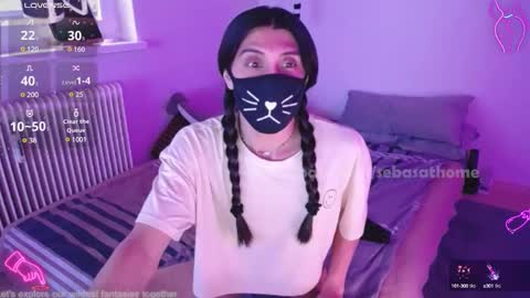 Snapshot of sebasathome chatting on 02/10/25, 02:05 Nip online show from 02/10/25, 02:05