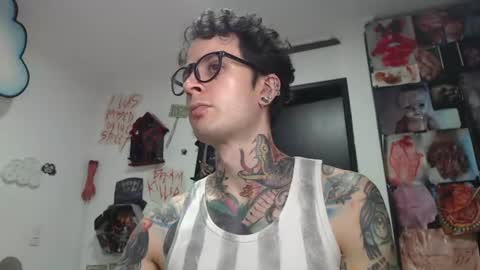 Snapshot of sebasbigdick_ chatting on 06/24/26, 05:39 spityio instagram online show from 06/24/26, 05:39