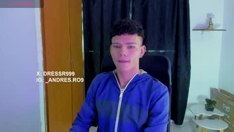 Snapshot of sebascuterouss chatting on 04/19/26, 12:04 sebas 3 online show from 04/19/26, 12:04