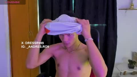 Snapshot of sebascuterouss chatting on 04/19/26, 06:10 sebas 3 online show from 04/19/26, 06:10