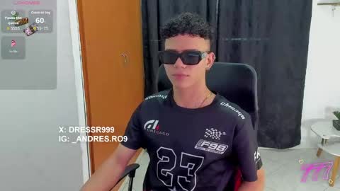 Snapshot of sebascuterouss chatting on 05/15/26, 11:28 sebas 3 online show from 05/15/26, 11:28
