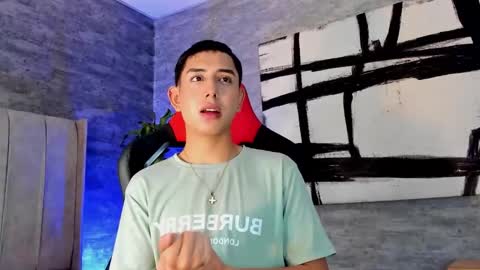 Snapshot of sebasgxxx_ chatting on 03/04/26, 04:35 sebasgxxx_ online show from 03/04/26, 04:35