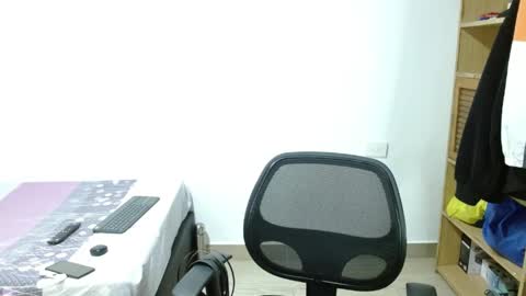 Sebas online show from 03/19/26, 05:33