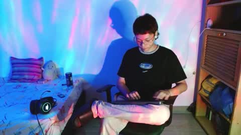 Sebas online show from 03/26/26, 06:30