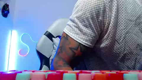 Snapshot of sebastian_025 chatting on 09/26/25, 01:15 Sebastian online show from 09/26/25, 01:15