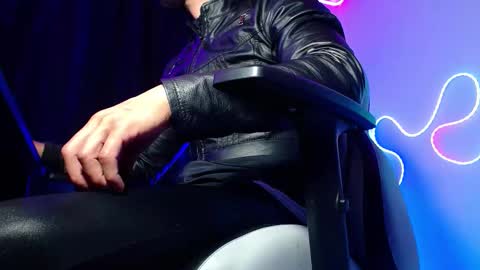 Sebastian online show from 02/21/26, 09:10