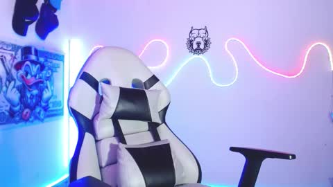 Sebastian online show from 03/25/26, 05:41