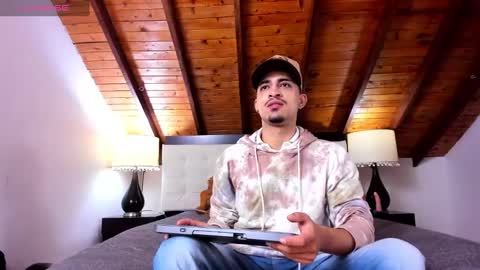 Sebastian Berne online show from 02/09/25, 02:29