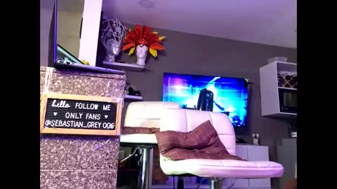 SEBASTIAN GREY online show from 03/11/26, 05:35