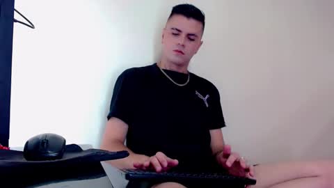 Sebastian online show from 11/30/25, 05:17