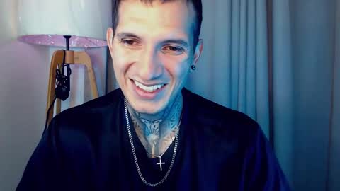 Sebastian online show from 11/08/25, 01:55