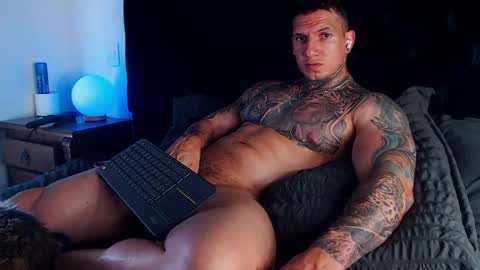 Sebastian online show from 04/20/26, 08:43