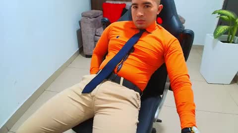 juan  sebastian online show from 02/26/25, 06:32