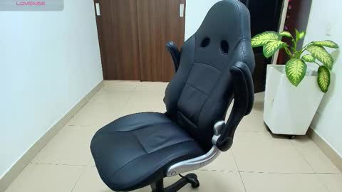 juan  sebastian online show from 11/05/25, 01:00