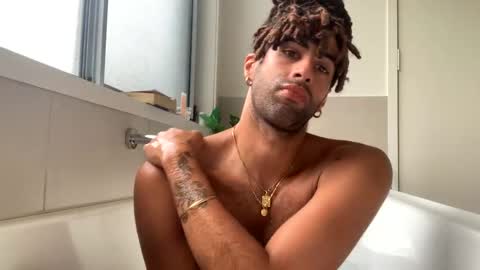 sebastianalll online show from 01/02/25, 06:29