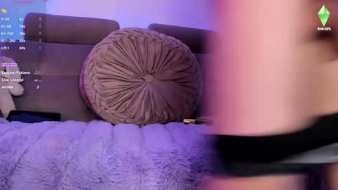     .  INDEPENDENT MODEL online show from 03/18/26, 02:42