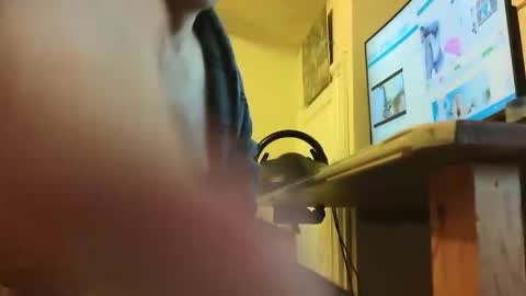 sebastianspalding450 online show from 11/12/25, 10:04