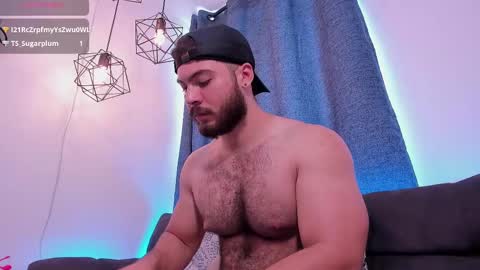 Instagram jeanpaulfit  online show from 02/10/25, 04:58