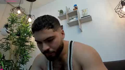 Instagram jeanpaulfit  online show from 11/07/25, 10:32