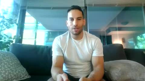 Sebastian Royce online show from 05/22/26, 08:36
