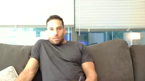 Snapshot of sebroyce chatting on 06/15/26, 05:15 Sebastian Royce online show from 06/15/26, 05:15