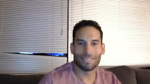 Snapshot of sebroyce chatting on 06/25/26, 05:12 Sebastian Royce online show from 06/25/26, 05:12