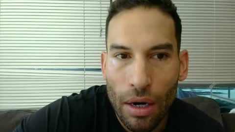 Snapshot of sebroyce chatting on 06/29/26, 04:29 Sebastian Royce online show from 06/29/26, 04:29