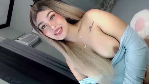 Chloe online show from 02/27/25, 12:10