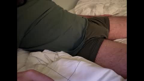 Snapshot of secret_neighbor_ chatting on 10/18/25, 12:35 secret_neighbor_ online show from 10/18/25, 12:35