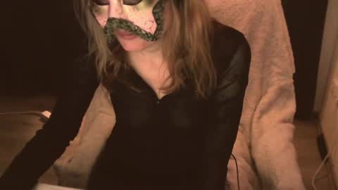 Anni online show from 04/16/26, 09:39