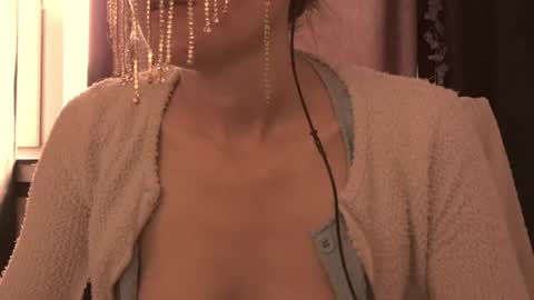 Snapshot of secretanni chatting on 06/12/26, 08:35 Anni online show from 06/12/26, 08:35